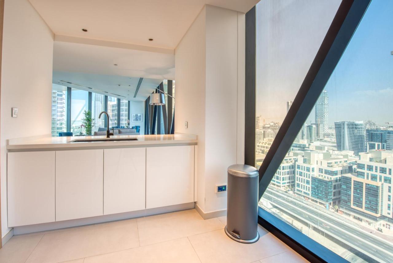 Maison Privee - Luxury, Spacious, Modern Near Burj Khalifa And Dubai Canal Eksteriør bilde